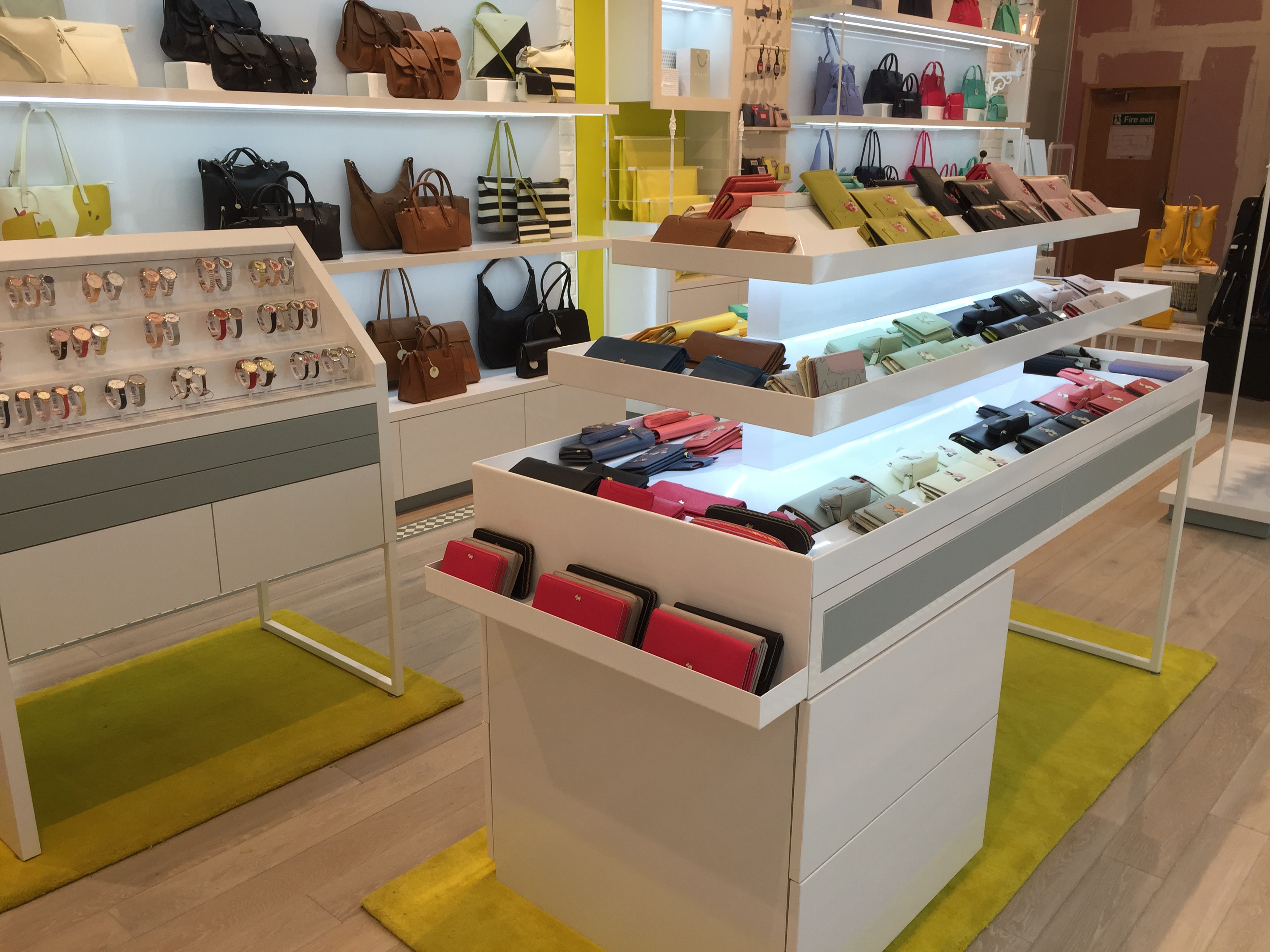 Pulse Lighting Bespoke Retail LED Lighting Solutions